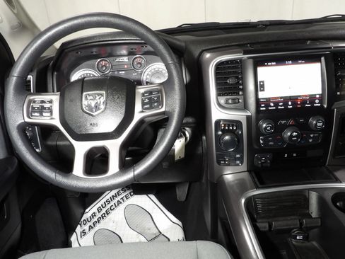 Used 2023 RAM 1500 Classic SLT w/ Trailer & Traction Group AWD/4WD image 14