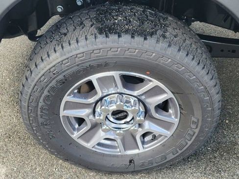 New 2026 Ford F250 Lariat w/ FX4 Off-Road Package image 6