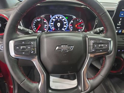 Used 2025 Chevrolet Blazer RS w/ Driver Confidence II Package AWD/4WD image 19