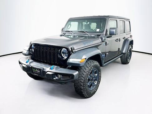 Used 2023 Jeep Wrangler Unlimited w/ 8.4" Radio Group AWD/4WD image 3