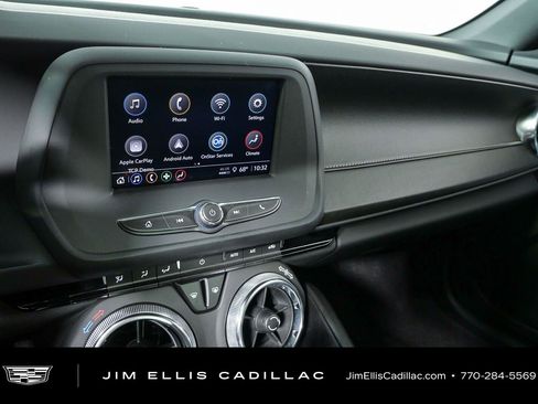 Used 2021 Chevrolet Camaro LT RWD image 12