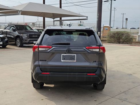 Used 2023 Toyota RAV4 LE image 4