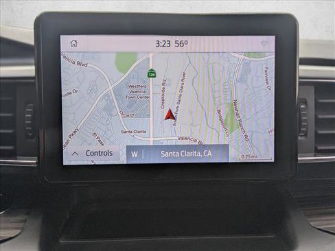 Used 2020 Ford Explorer Limited w/ Class III Trailer Tow Package image 10