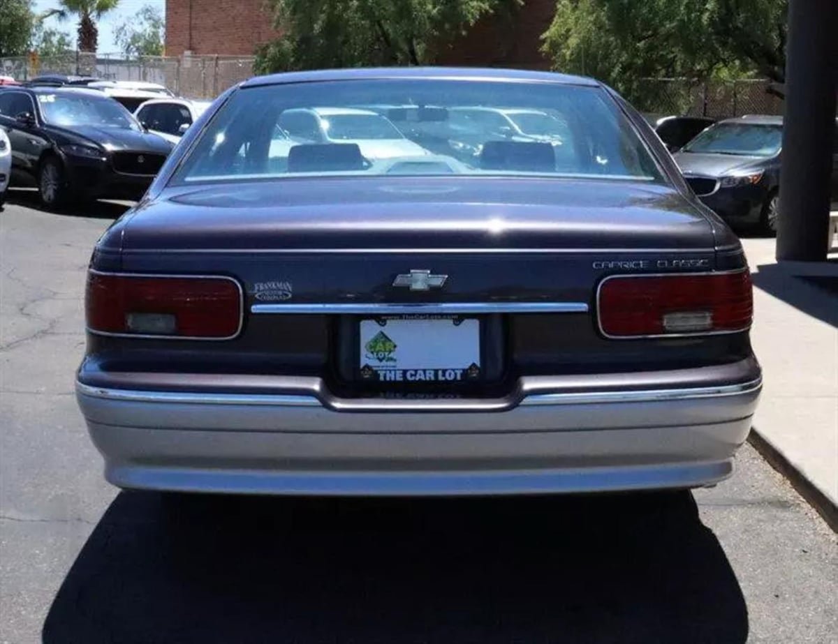 Used 1993 Chevrolet Caprice Classic RWD image 12
