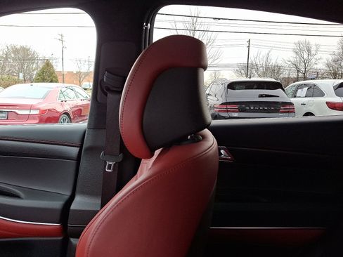 Certified 2025 Genesis GV80 3.5T image 17