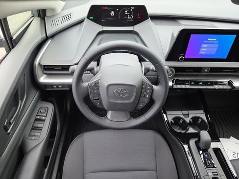 New 2026 Toyota Prius LE image 4