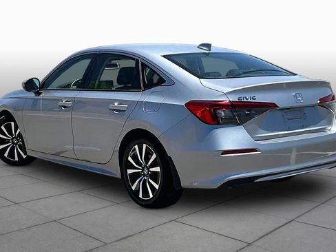 Used 2022 Honda Civic EX image 11