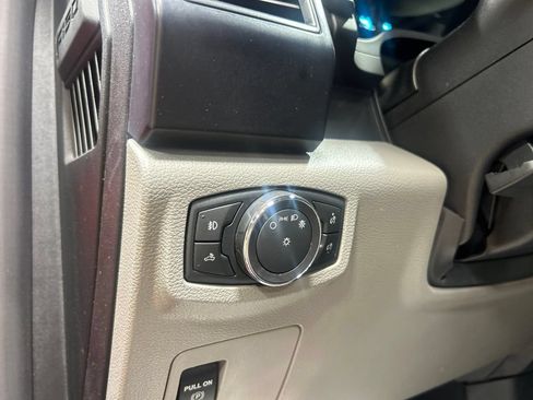 Used 2018 Ford F150 XL w/ Equipment Group 101A Mid AWD/4WD image 30