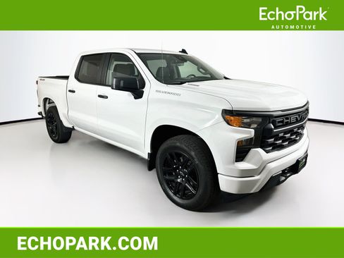 Used 2025 Chevrolet Silverado 1500 Custom AWD/4WD image 1