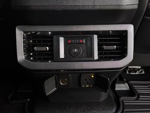 Used 2024 Ford F450 Platinum w/ FX4 Off-Road Package image 47