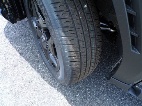 Certified 2026 Subaru Outback Limited AWD/4WD image 12