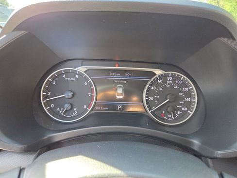Used 2023 Nissan Sentra SV FWD image 23