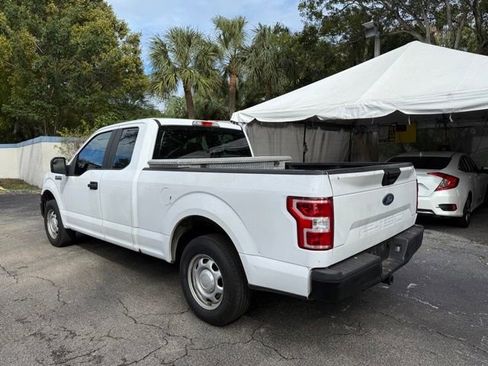 Used 2018 Ford F150 XL w/ Trailer Tow Package image 4