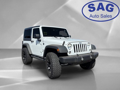 Used 2014 Jeep Wrangler Sport w/ Quick Order Package 23S AWD/4WD image 2