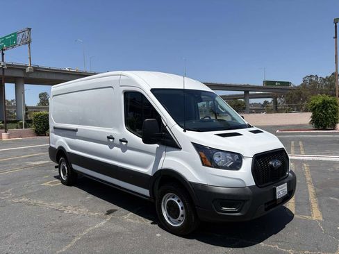 Used 2025 Ford Transit 250 148 Medium Roof w/ Load Area Protection Package RWD image 31