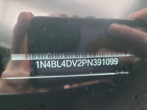 Used 2023 Nissan Altima 2.5 SV image 33