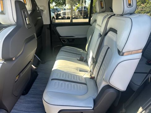 Used 2024 Rivian R1S Adventure AWD/4WD image 36
