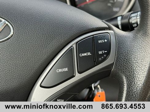 Used 2014 Hyundai Elantra SE w/ Option Group 02 image 18