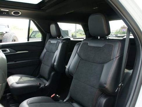 New 2026 Ford Explorer ST AWD/4WD image 33