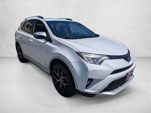 Used 2016 Toyota RAV4 SE AWD/4WD image 3