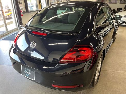 Used 2019 Volkswagen Beetle 2.0T S FWD image 13