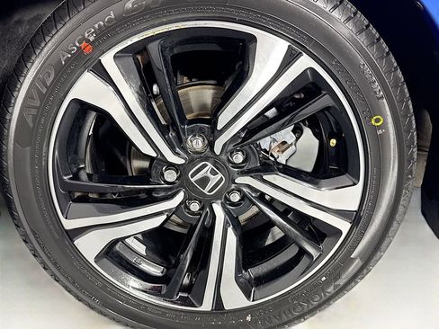 Used 2016 Honda Civic Touring image 28