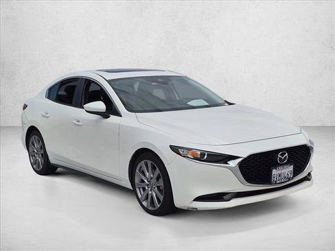 Used 2021 MAZDA MAZDA3 s FWD image 3