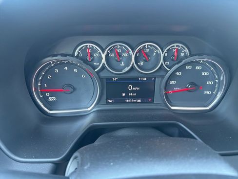 Used 2021 Chevrolet Tahoe RST w/ Luxury Package AWD/4WD image 14