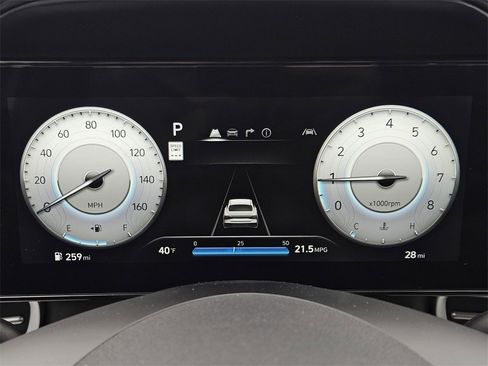 New 2025 Hyundai Elantra Limited image 15