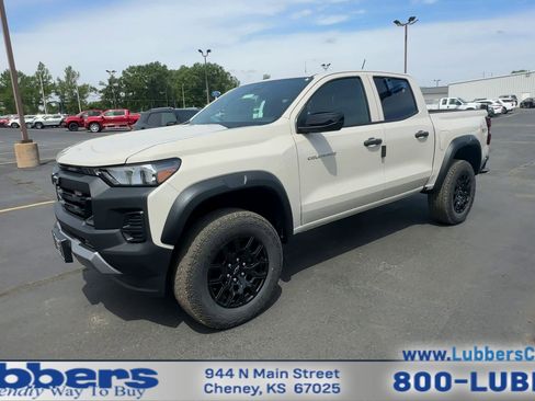 New 2026 Chevrolet Colorado Trail Boss AWD/4WD image 4