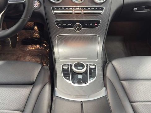 Used 2021 Mercedes-Benz C 300 Sedan image 20