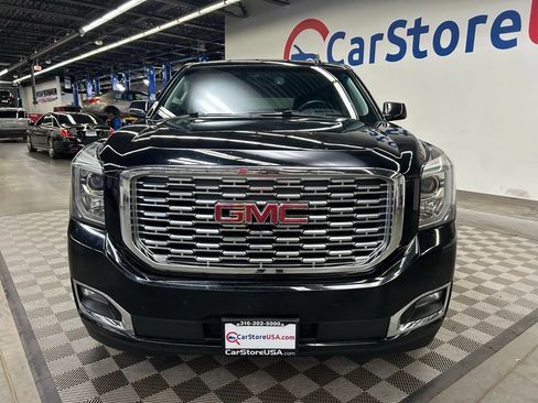 Used 2019 GMC Yukon XL Denali w/ Open Road Package RWD image 4