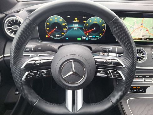 Used 2023 Mercedes-Benz E 450 Cabriolet image 18