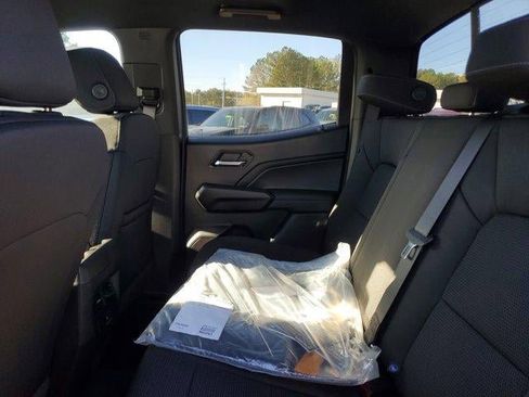 New 2025 GMC Canyon Elevation image 10