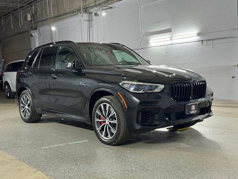 Used 2023 BMW X5 M50i w/ Executive Package AWD/4WD image 3