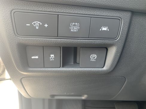 Used 2022 Hyundai Sonata Limited FWD image 22