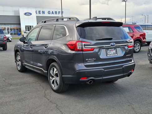 Used 2025 Subaru Ascent Premium AWD/4WD image 9