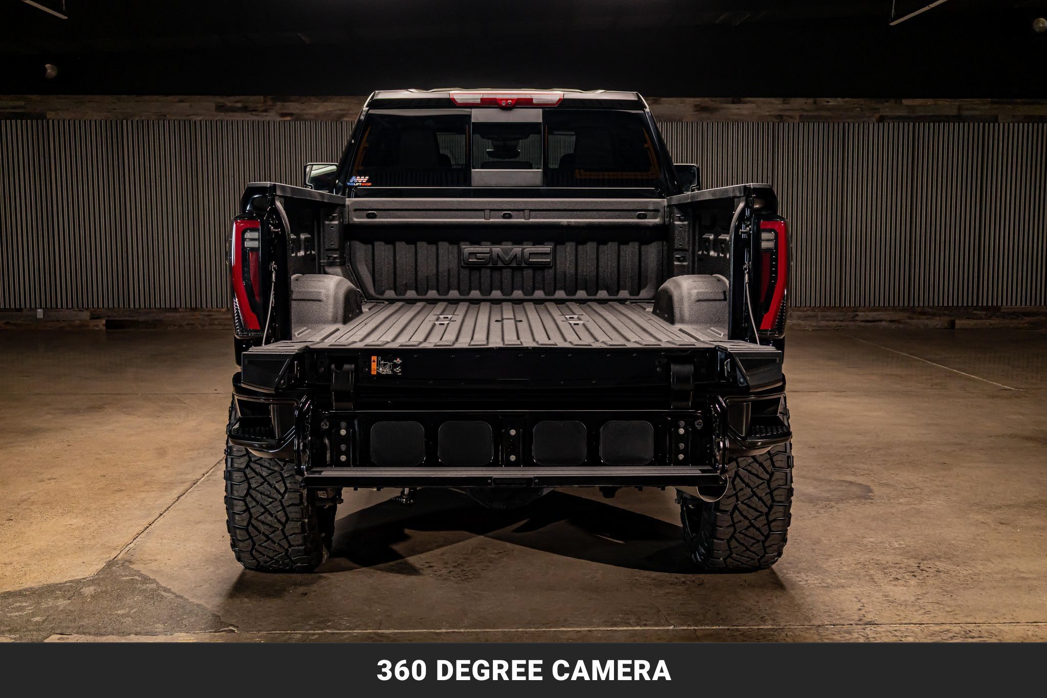 Used 2026 GMC Sierra 2500 AT4 w/ AT4 Premium Plus Package AWD/4WD image 9