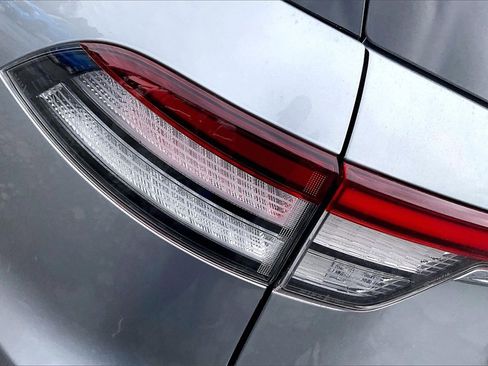 Used 2024 Lincoln Aviator Reserve w/ Equipment Group 201A image 23