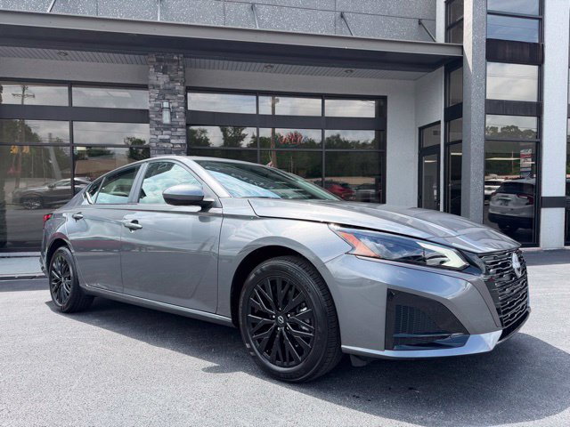 Used 2026 Nissan Altima 2.5 SV w/ SV Special Edition Package AWD/4WD image 5