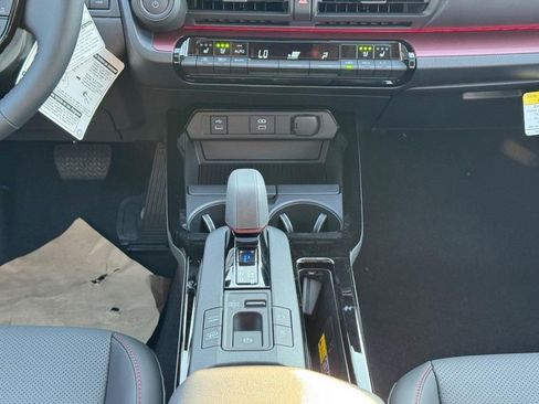 New 2025 Toyota Prius Plug-In Hybrid FWD image 11
