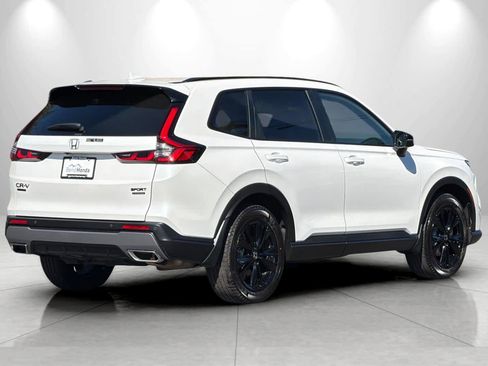 Used 2026 Honda CR-V Sport Touring image 2