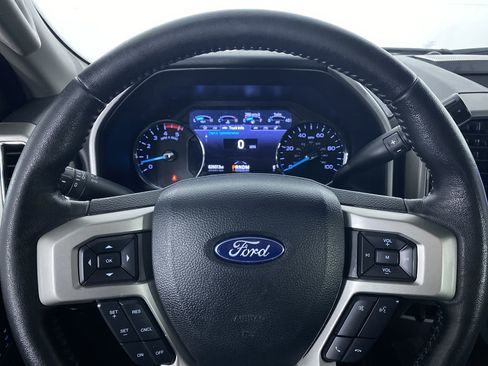 Used 2020 Ford F250 Lariat w/ Lariat Ultimate Package image 3