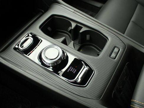 New 2026 Jeep Cherokee Limited AWD/4WD image 47