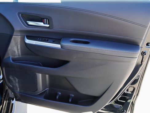 New 2026 Toyota Sienna XLE Woodland Edition AWD/4WD image 28