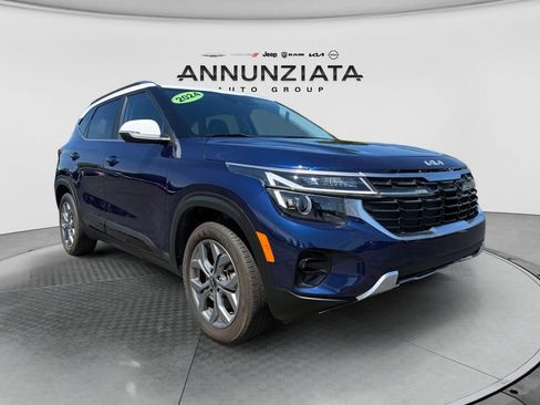Used 2024 Kia Seltos S AWD/4WD image 7