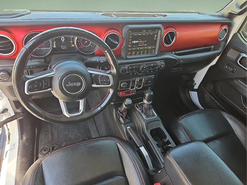 Used 2020 Jeep Gladiator Rubicon AWD/4WD image 6