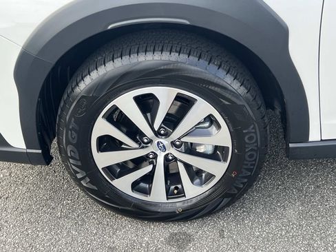 Used 2025 Subaru Outback Premium w/ Popular Package #1 image 11