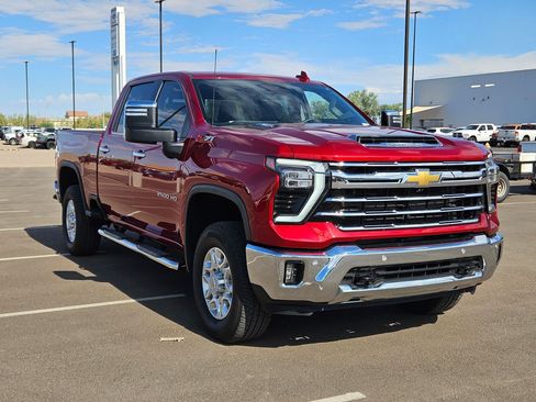 Certified 2024 Chevrolet Silverado 2500 LTZ w/ LTZ Premium Package AWD/4WD image 7