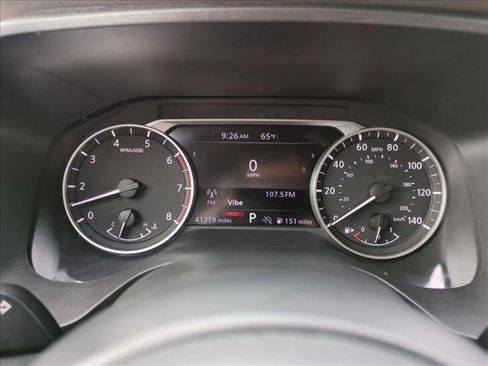 Used 2024 Nissan Rogue SV image 11